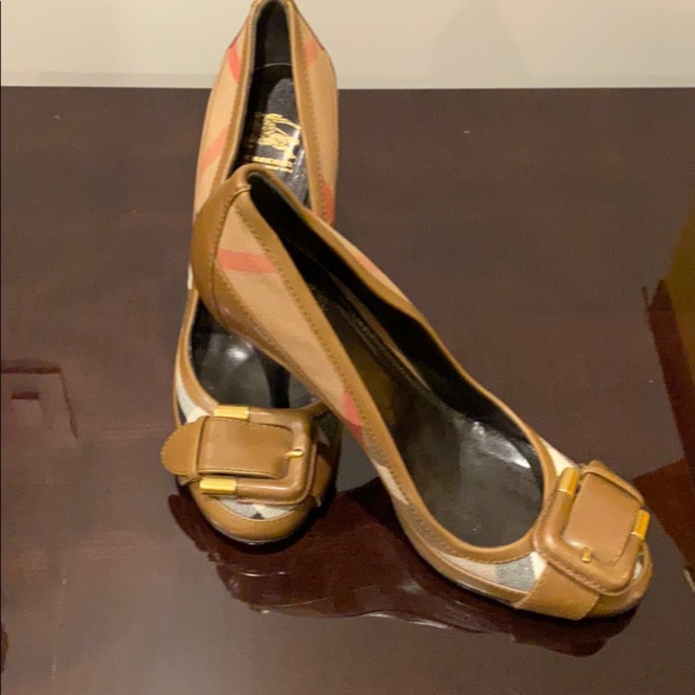 Authentic Burberry Heals